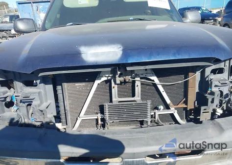 2004 Chevrolet Silverado 1500 Ls from USA, damaged, VIN 2GCEC19T041402241